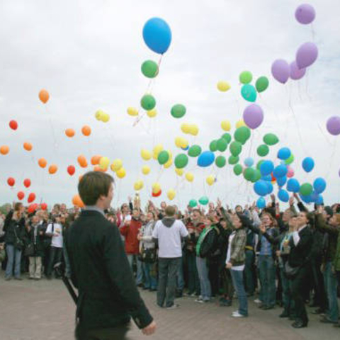 Rainbow Flash Mob Protest in Saint Petersburg, 2009