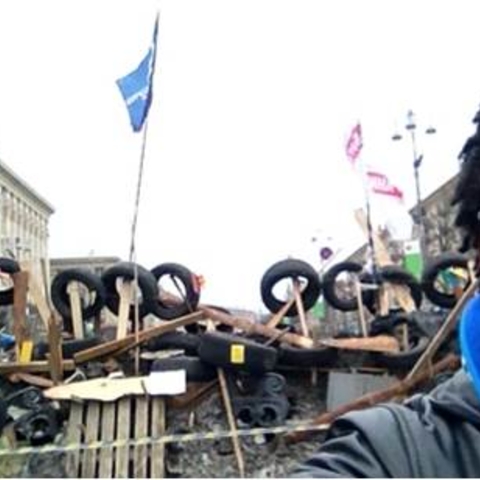 Rudy Hightower posed here in front of the barricades on Khreshchatyk Boulevard.
