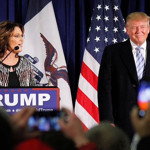 Sarah Palin endorsing Donald Trump in January 2016.