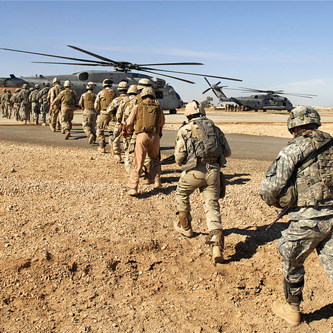 A joint US–Iraqi Army training exercise.