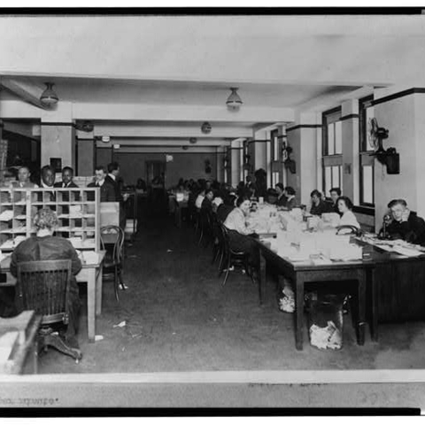 Women putting checks in envelopes in the Veterans Bureau, Washington, D.C.