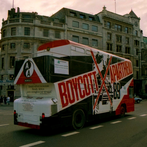 A British bus in 1989 calling for the end of apartheid.