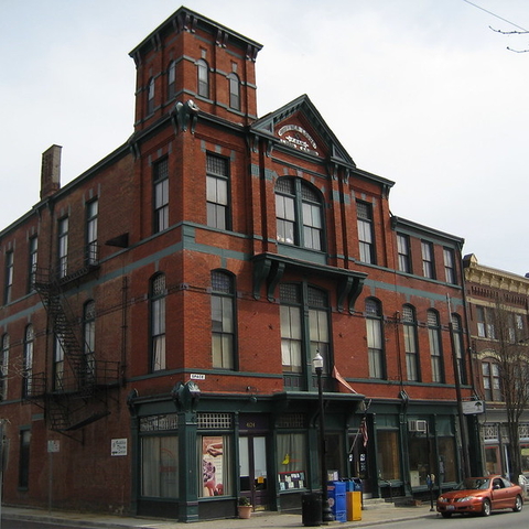 Storefronts on Hamilton Avenue in Cincinnati's Northside neighborhood in the 2000s.