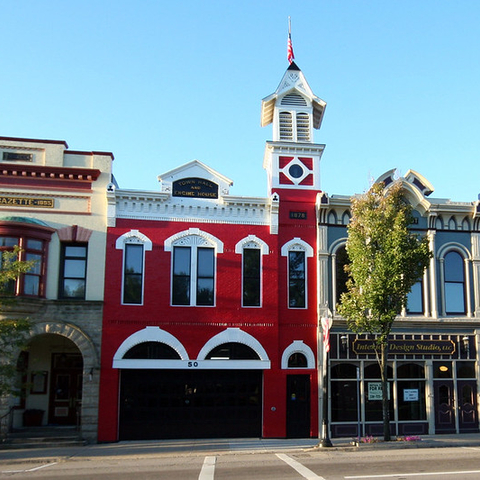 The downtown square of the City of Medina in Ohio.