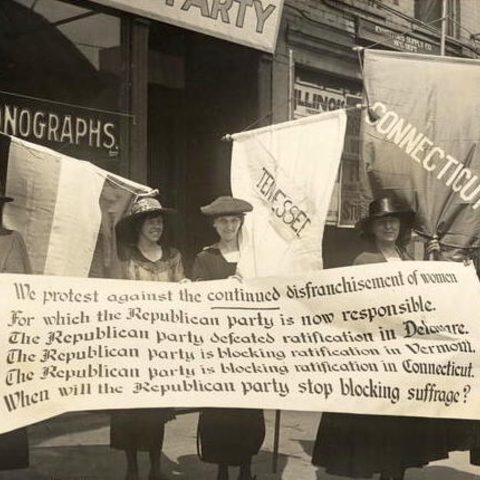 National Women’s Party members picket outside the 1920 Republican Convention.