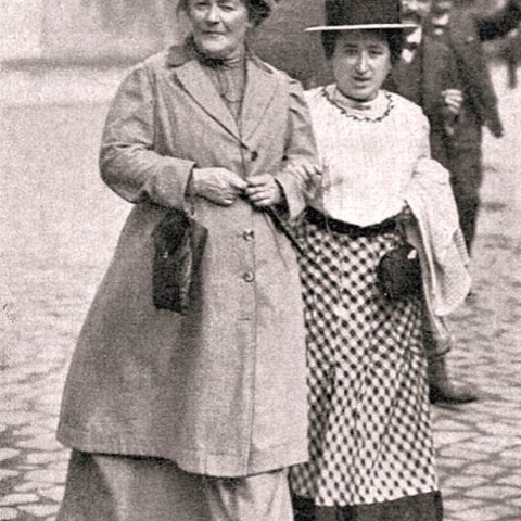 Clara Zetkin (left) and Rosa Luxemburg in 1910.