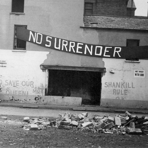 Graffiti and banner by conservative Unionists.